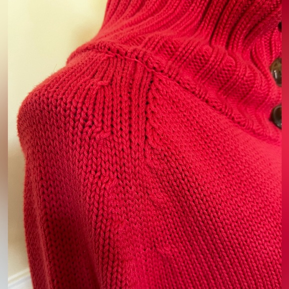 Buttoned, High Cowl Neck, Rib Knit, 3/4 Sleeves Short Sweater. - Picture 5 of 14